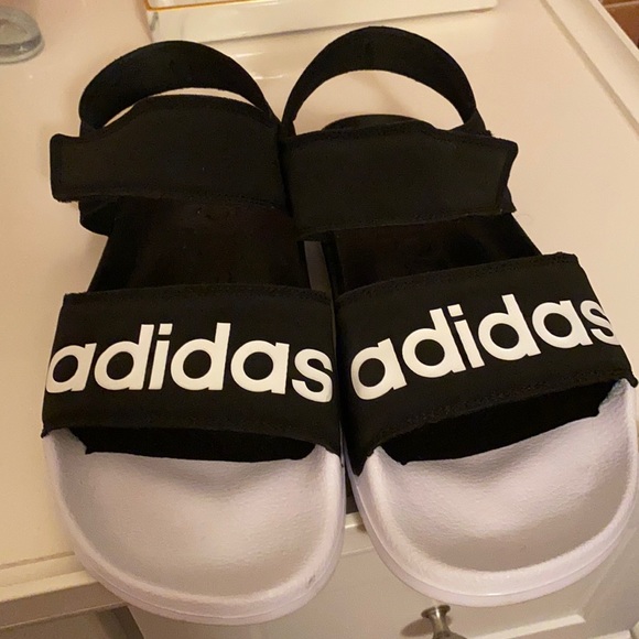 Adidas sandals for women’s - Picture 1 of 4